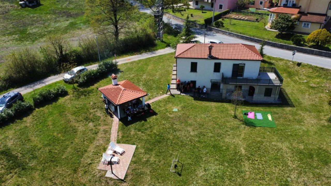 Villa Zwei Zedern Pićan Eksteriør bilde